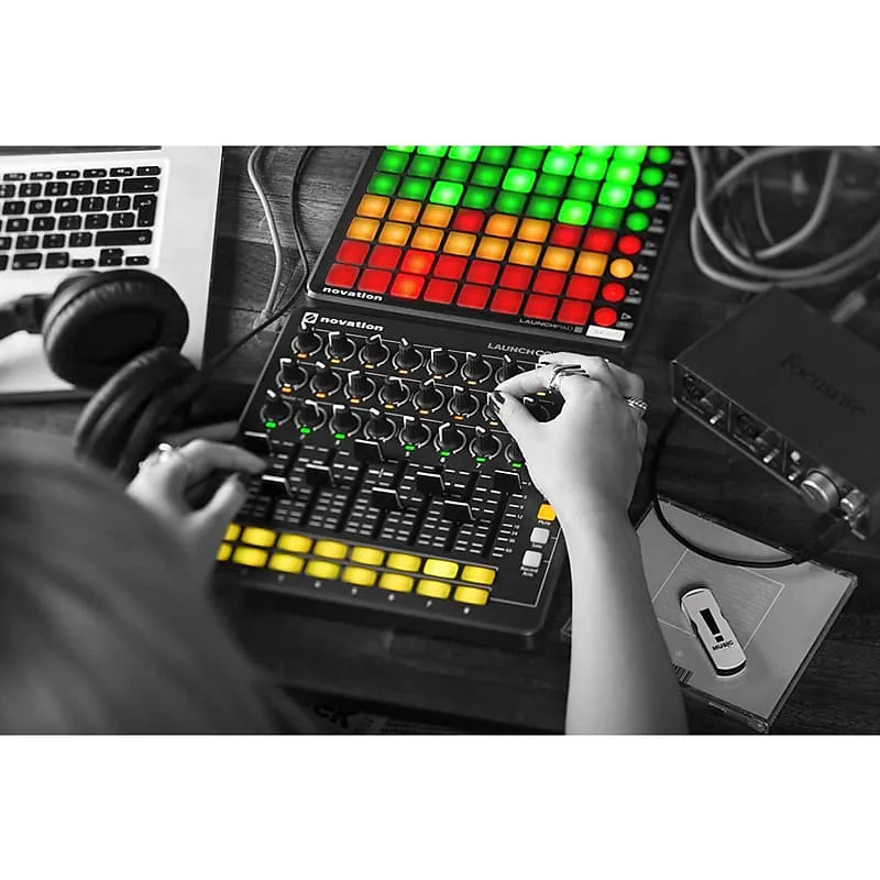DJ Controller Novation Launch Control XL MK2 MIDI DAW Controller