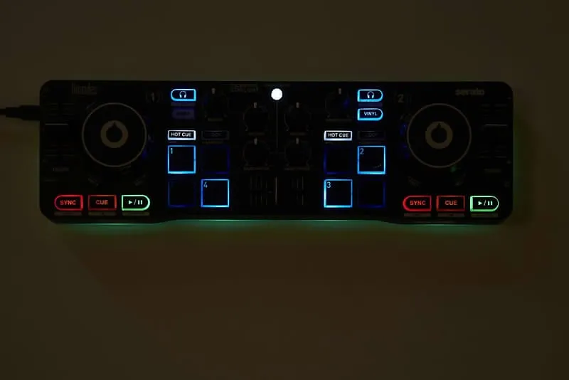 Hercules DJ Control Starlight Compact controller with built-in sound card for Serato
